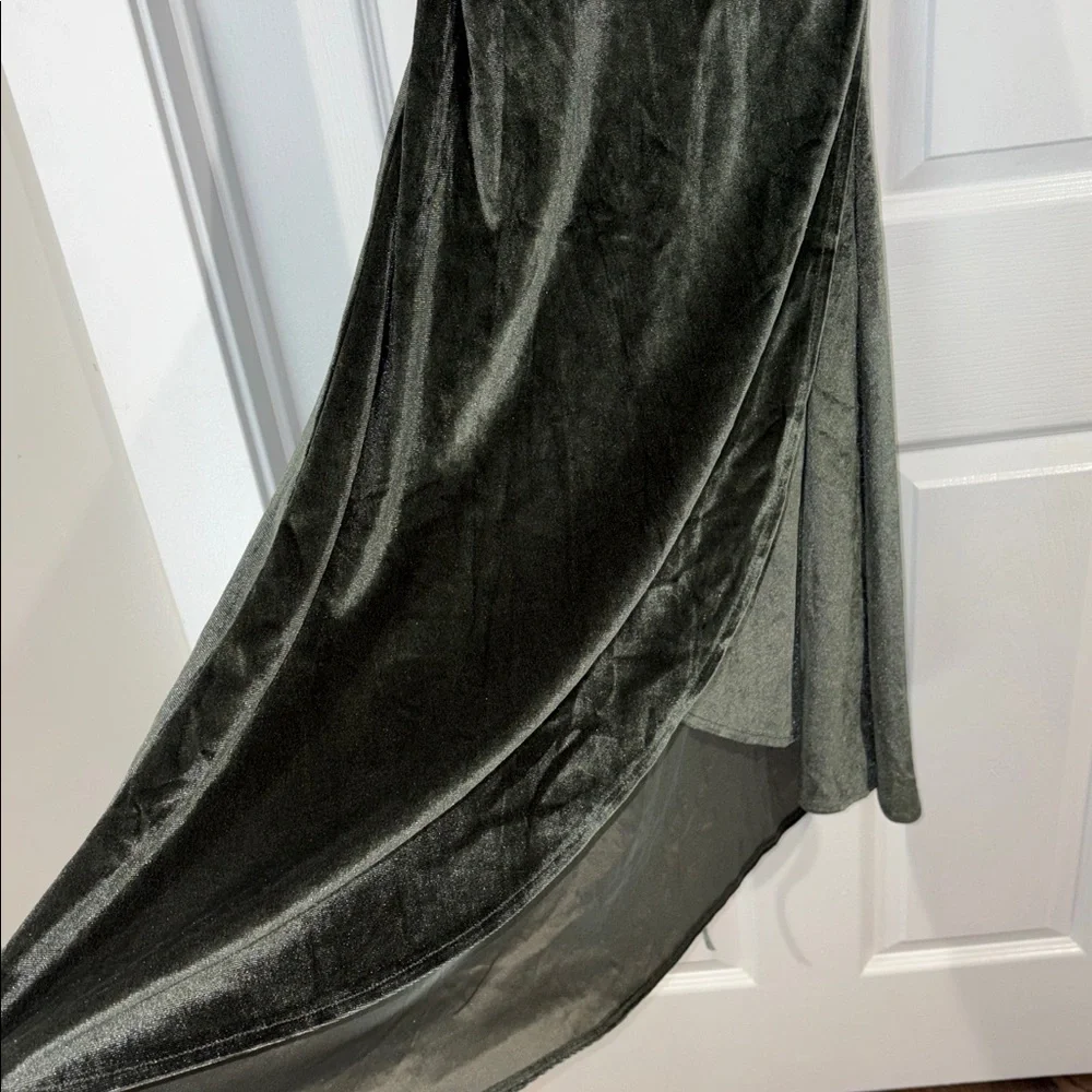 Baltic Born Olive Velvet High Low Dress. NWT. Women’s XL.